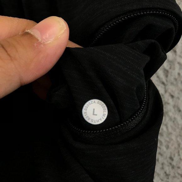 Mens Large Lululemon Pace Breaker black drawstring short - Picture 4 of 7